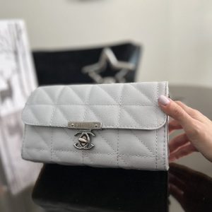Alternative view of کیف دوشی زنانه سفید کد 518 (p1)