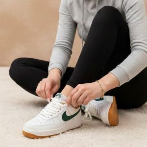 کفش اسپرت زنانه نایک ایرفورس کرم (ho) کد (nx)SH040a