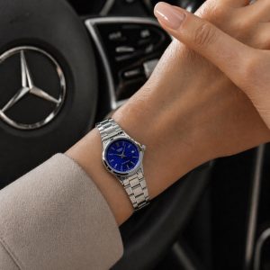 ساعت زنانه کاسیو گرد بند استیل صفحه آبی (E) کد W049 (p)