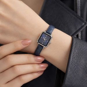 ساعت دنیل ولینگتون (RL) بند چرم سرمهای (E) کد W100