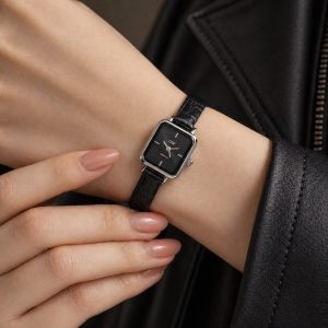 ساعت دنیل ولینگتون (RL) بند چرم مشکی (E) کد W101